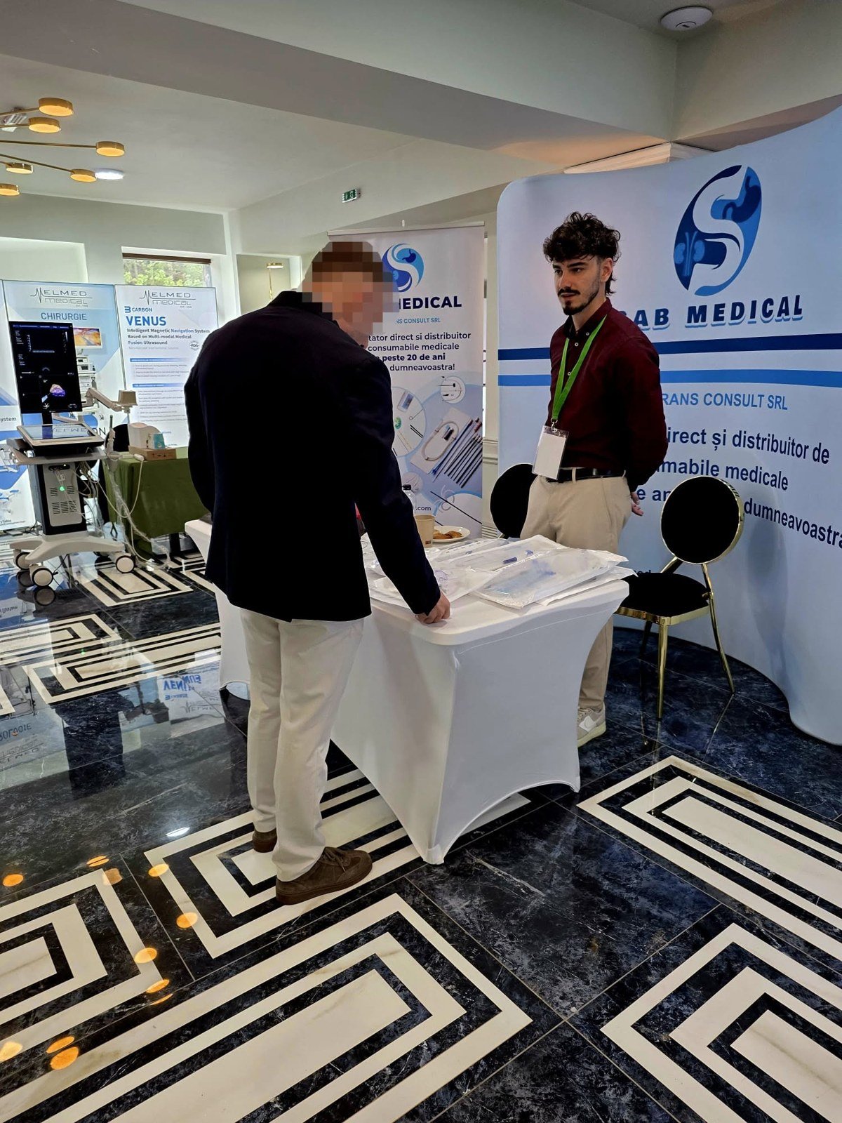 Vizitator la standul SAB MEDICAL